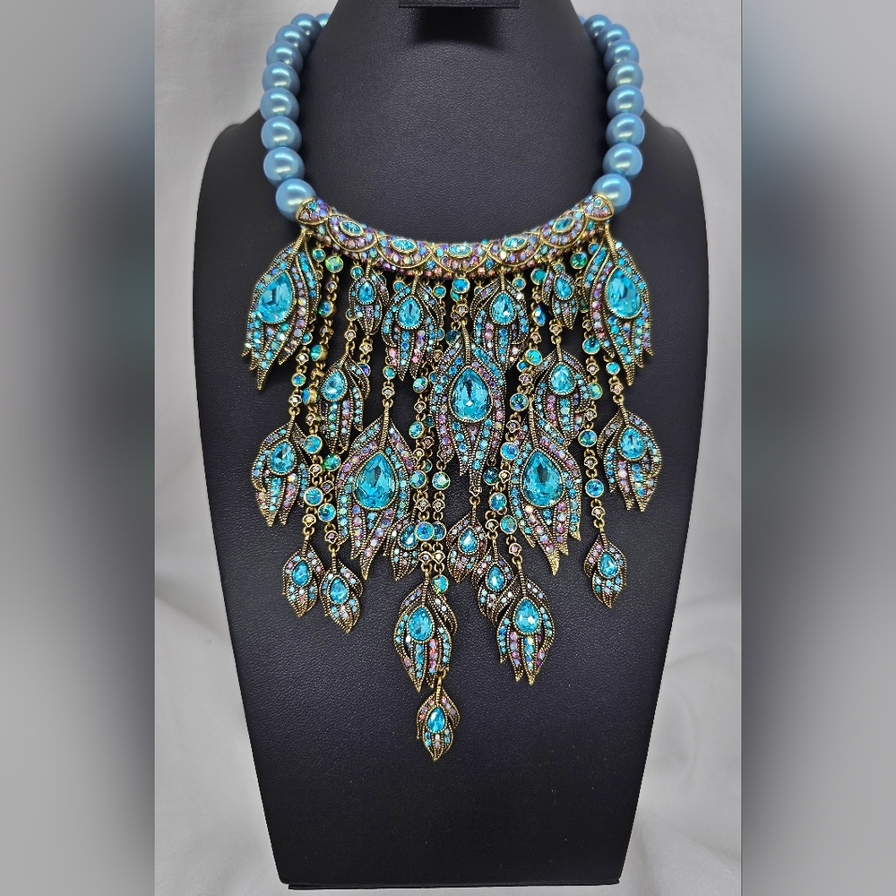 AUTHENTIC Heidi Daus "STRUT YOUR STUFF" Peacock Feather necklace